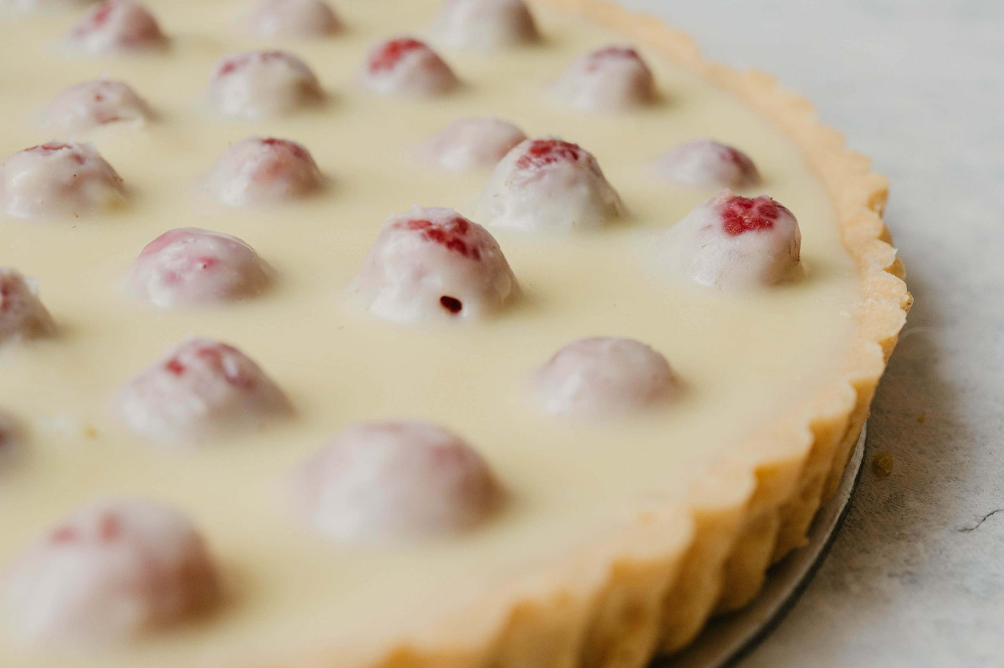 Tarta de Chocolate blanco con Frambuesas